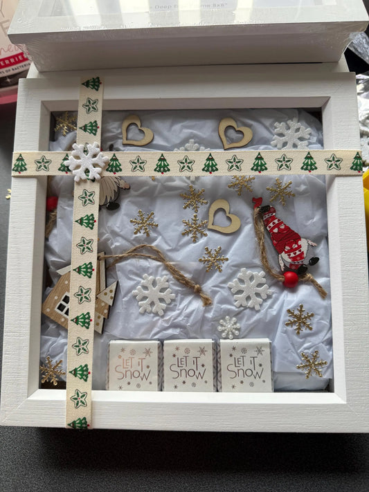 Beautiful Bespoke Frames *For Any Occasion*